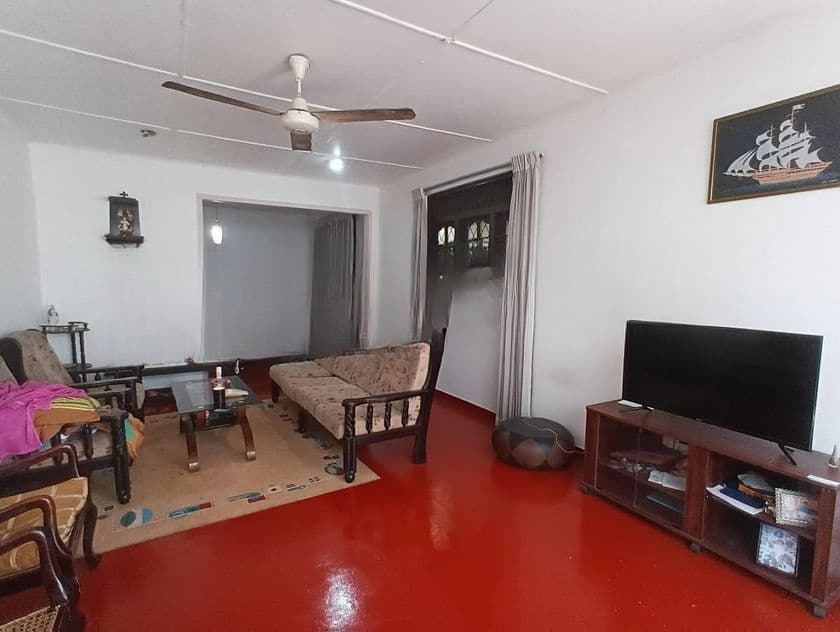 Piliyandala Batakettara in NEW CITY house for sale .