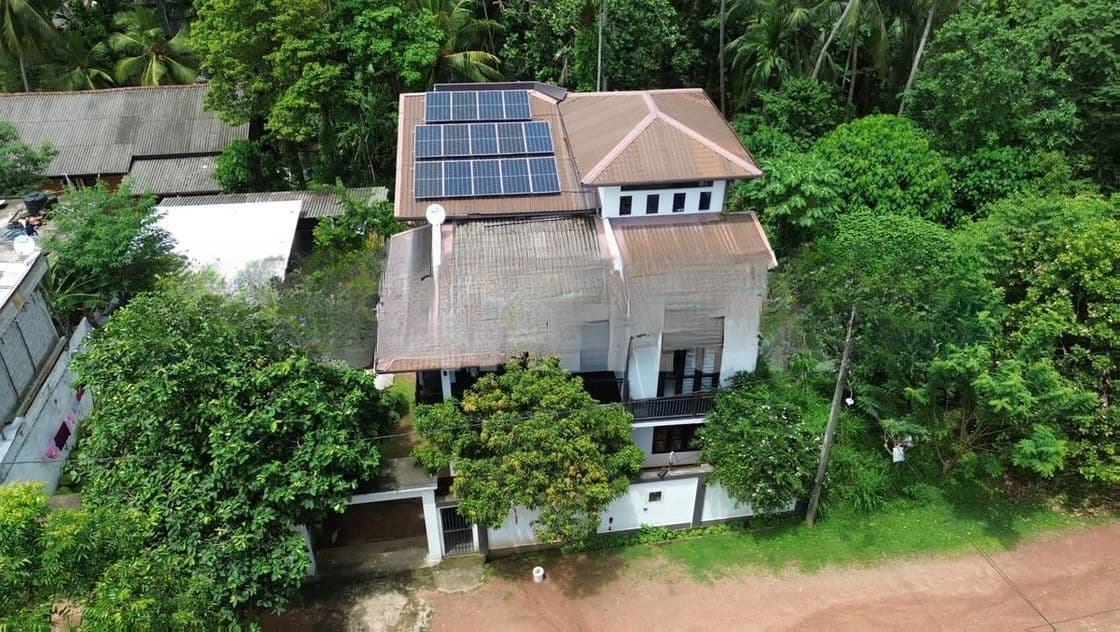 villa Type 2 Storey House for Sale in Piliyandala