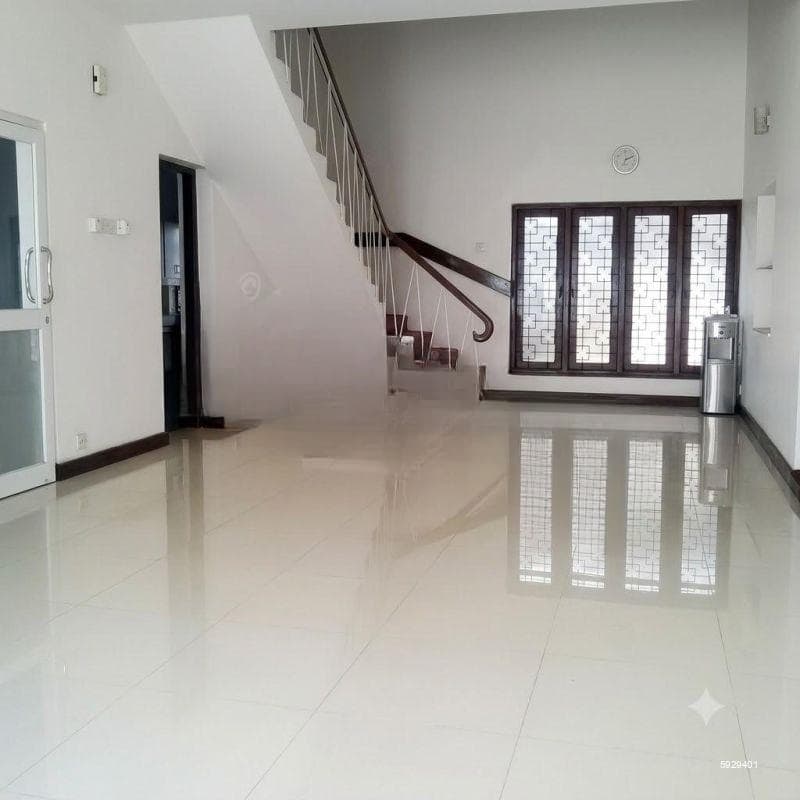 Warehouse Stores 2 Storey House 3500+ SqFt 6 Rooms Large Hall Dharmarama Road Walking distance to Havelock City