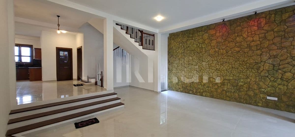 House for Sale Boralesgamuwa