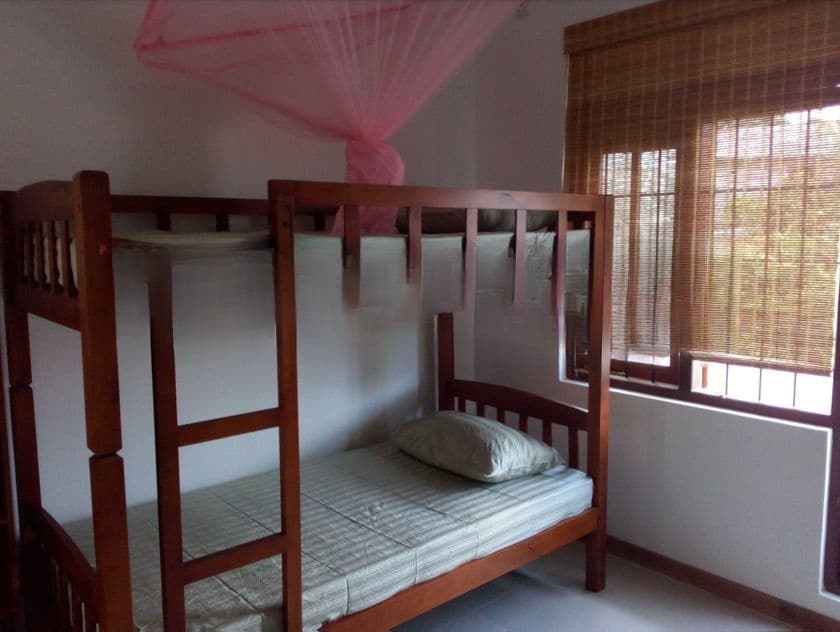 Room for Moratuwa Uni Undergraduates (Girls Only)