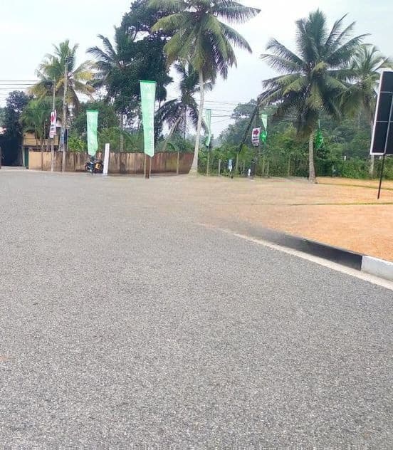 Lucky Land for Sale in Minuwangoda
