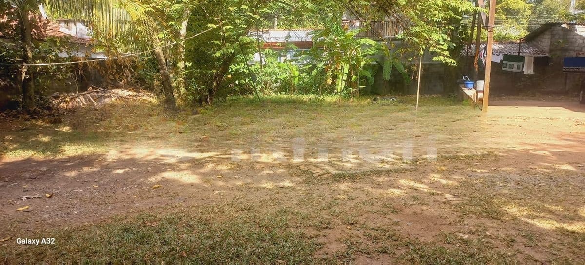 Land for Sale Battaramulla