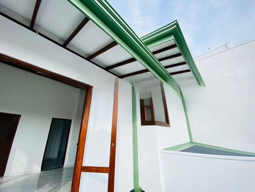 New Luxury Two-Storey Family House in Athurugiriya