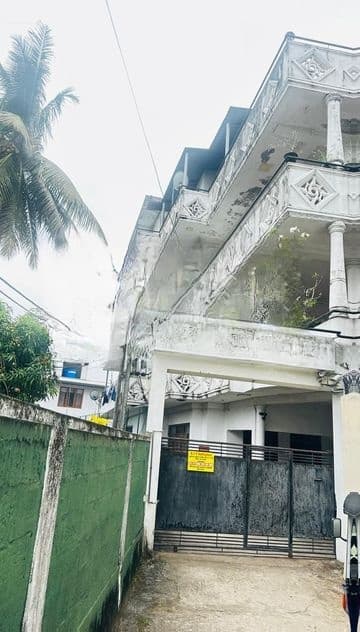 Commercial Building in Prime Loaction Moratuwa