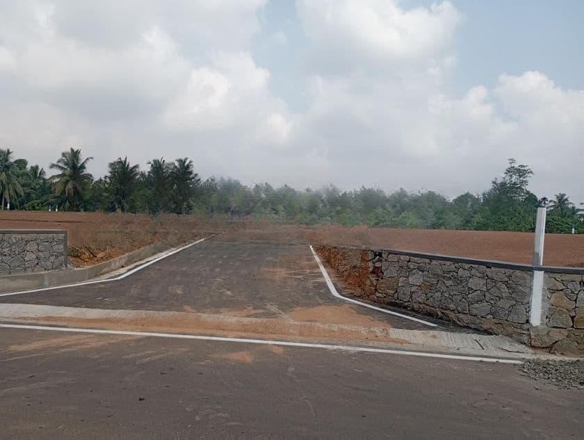 කිරිවත්තුඩුවෙන් හොඳම ඉඩමක්