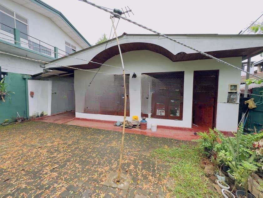 (AF531) 14 P With Single Story House For Sale In Nugegoda