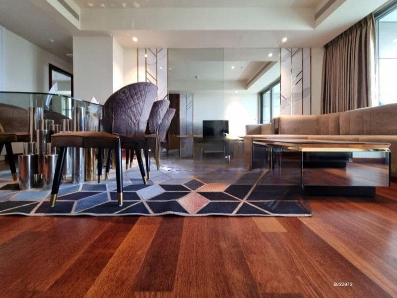 Cinnamon Life/sea views/high-end furnished/02beds/for sale in Colombo-02.