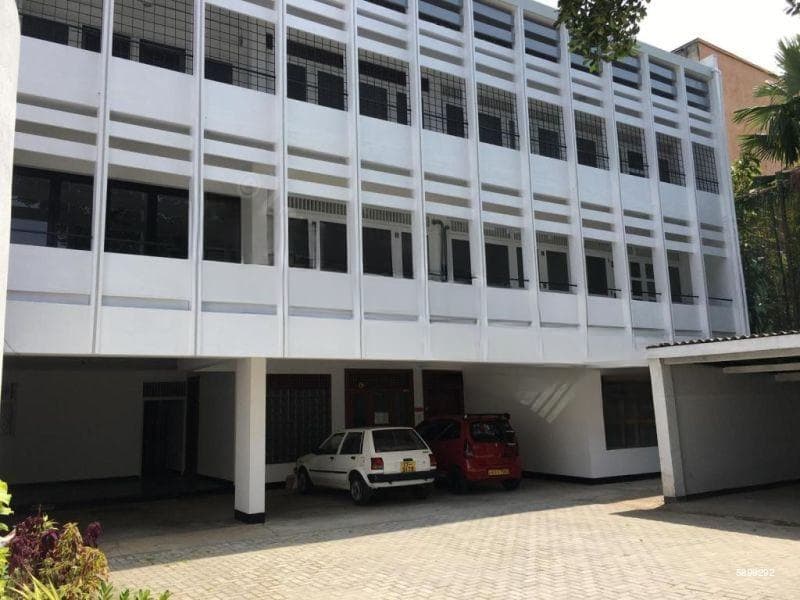5th Lane, Colombo 3, Luxury 3 Bed Rooms Private Apartment For Sale