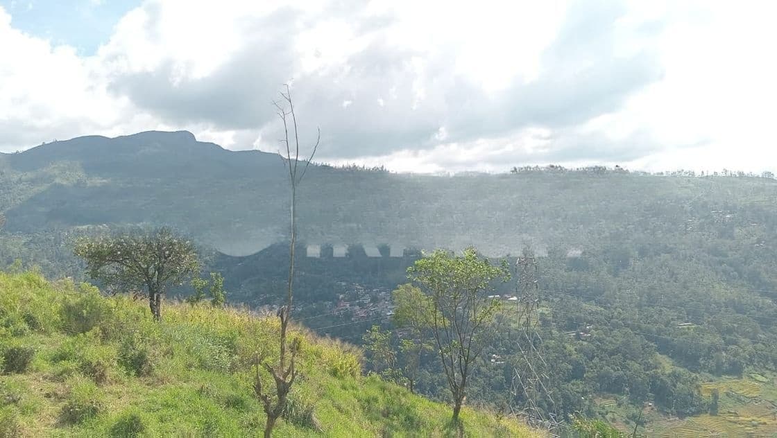 View point land for sale Nuwara Eliya Road
