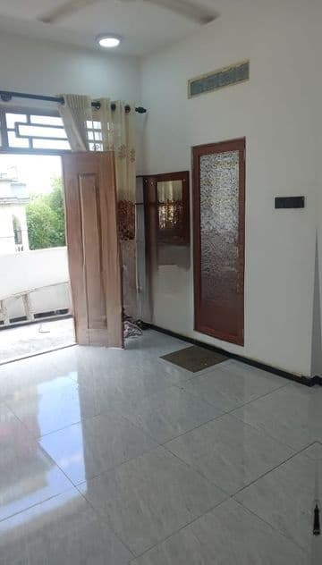 Sharing Room for Rent in Colombo 2 Girls Only