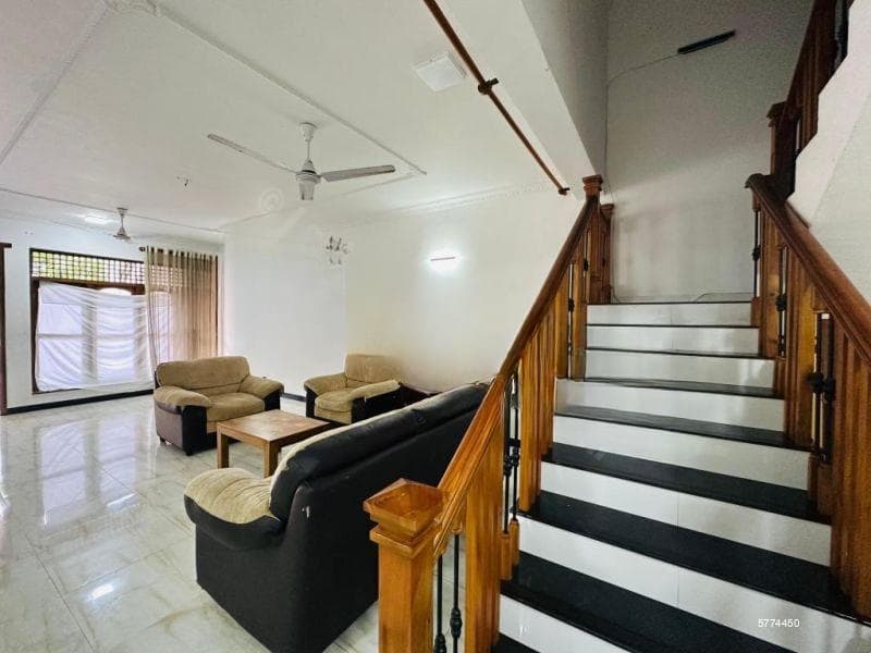 Two Storied House for Sale in Colombo 4