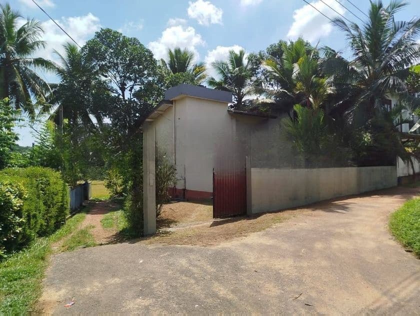2 Storied House in Homagama Moragahahena - With Paddy Field View