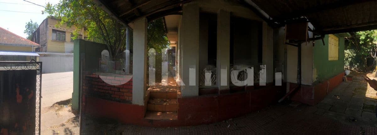 Prime Land with Spacious House for Sale - Maharagama