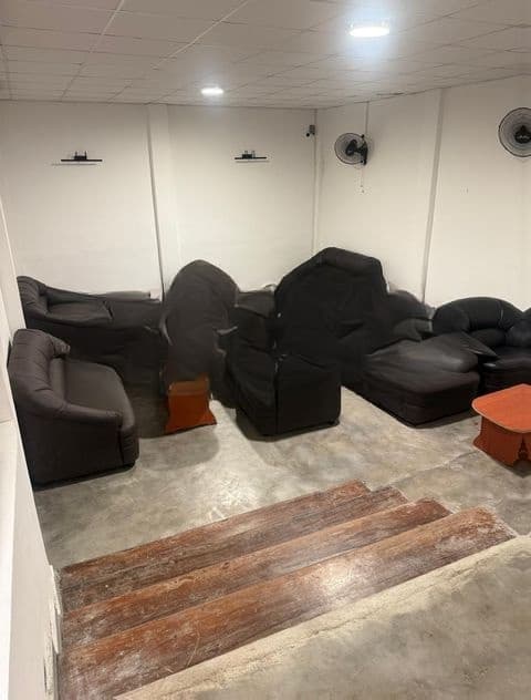 Colombo 6 : 10,800sf Building for Rent at Wellawatta