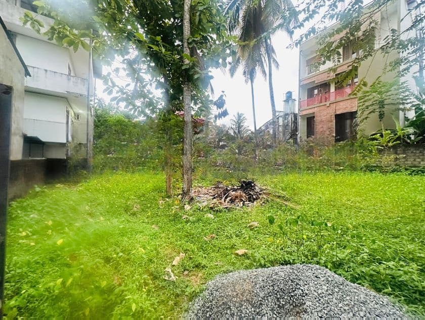 14.15 PERCH BARE LAND FOR SALE Pothuarawa Road Malabe