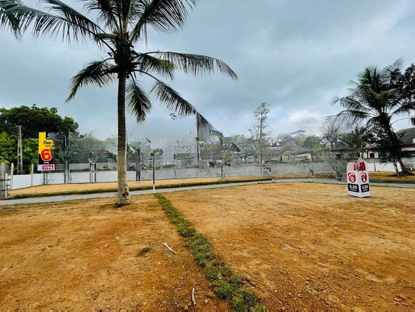 Valuable Land for Sale in Kahathuduwa Polgsovita