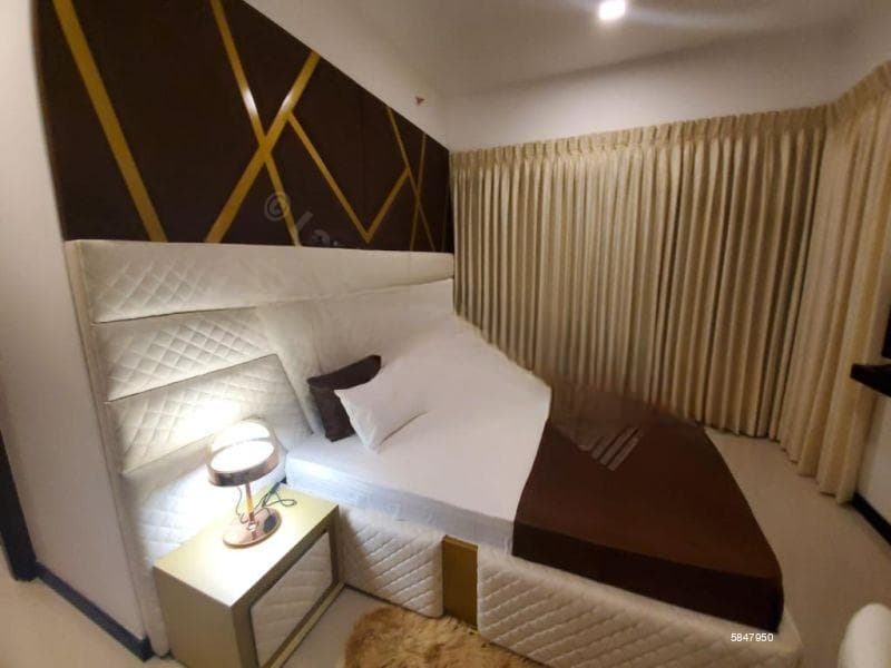 Tri-Zen 2 Bedroom Fully Furnished | Corner Unit with Dual Balconies