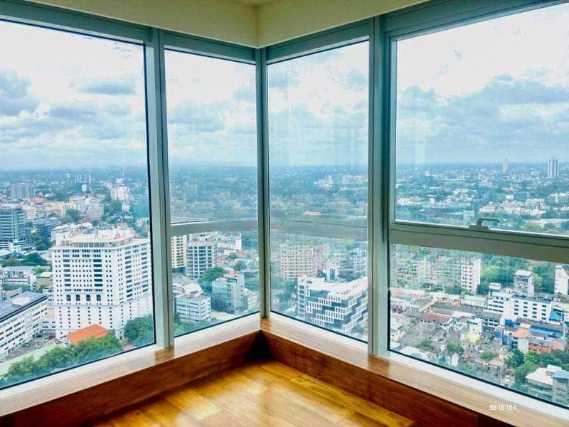 Apartment For Sale in Colombo City Centre