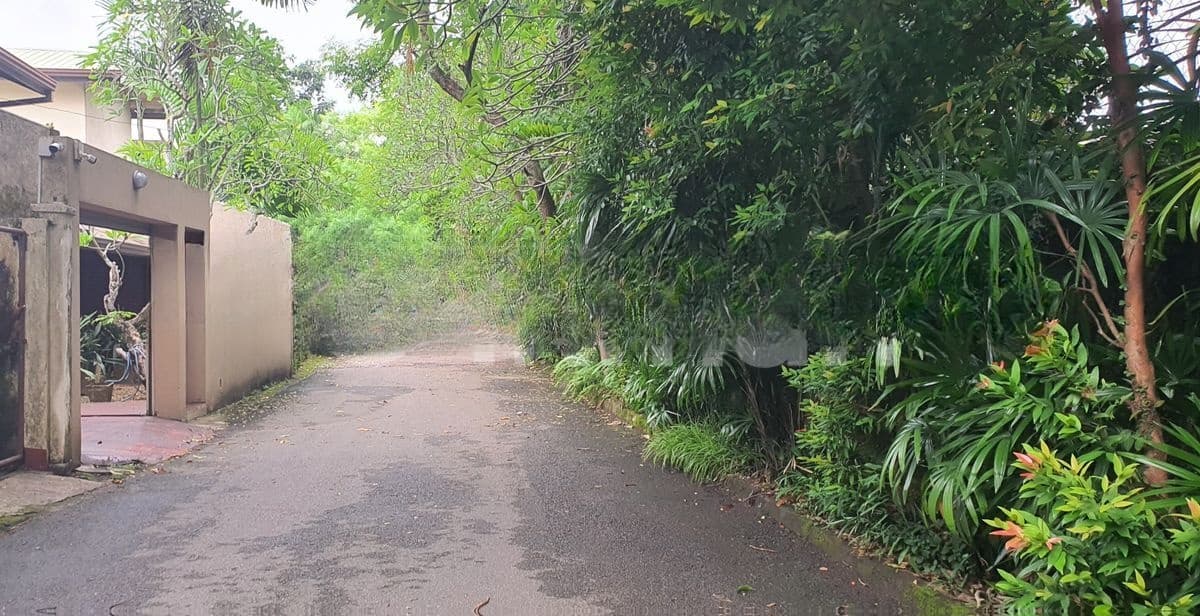 High Demand Colombo 6 Land - Ideal for Luxury Home or Redevelopment