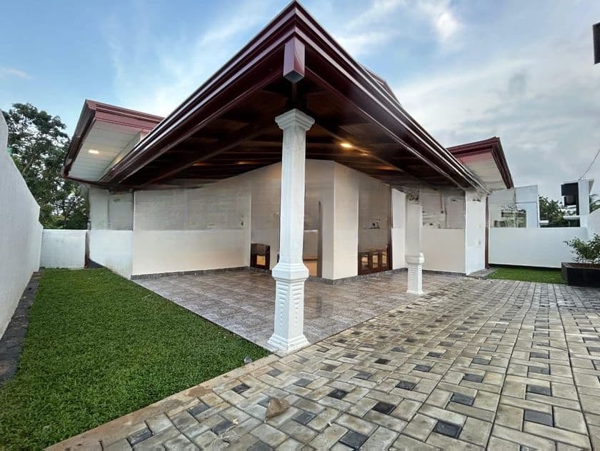 4BR House in Watareka