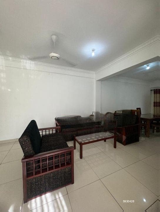 Colombo 05 Fully Furnished 3-Bedroom Apartment for Short-Term Rent. (CSMP202)