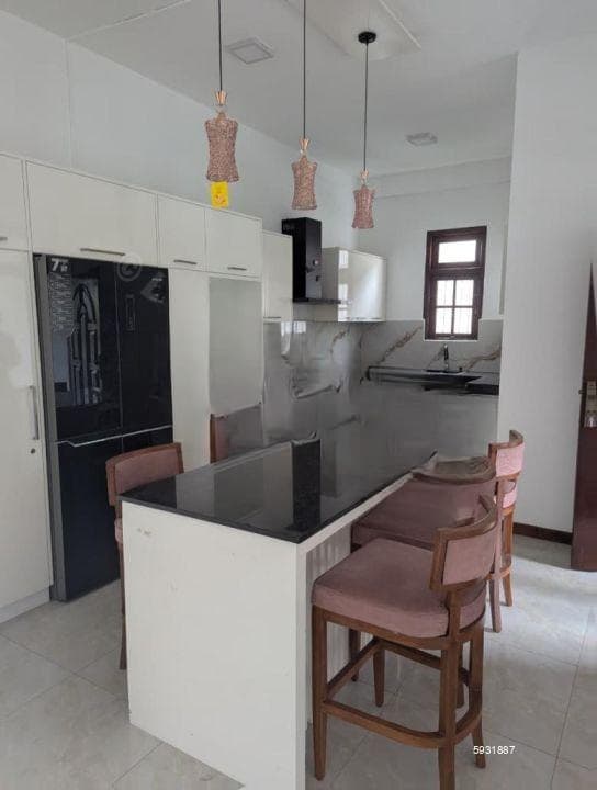 3-Storey House for Sale in Malabe |LKR 65 Million (HS4825)