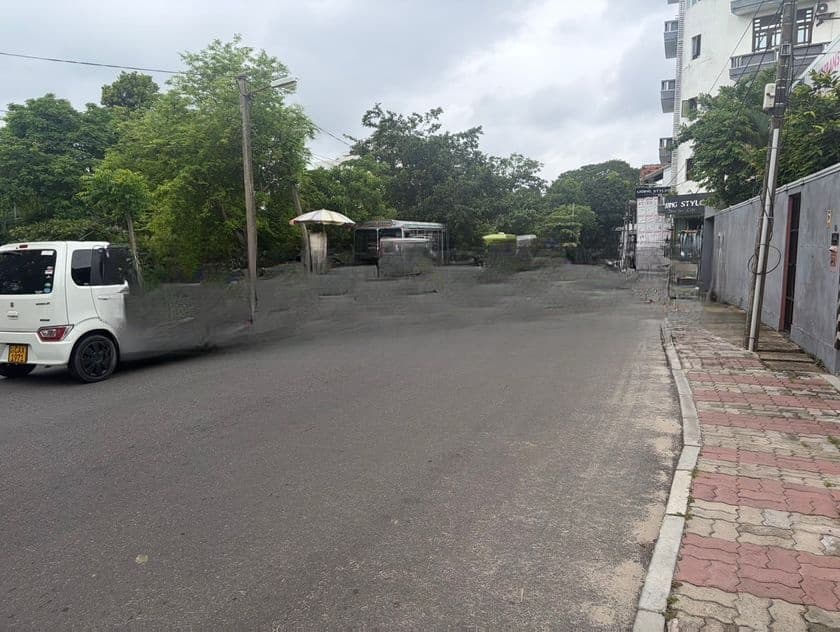9 Perch commercial/ Residential land for sale - Colombo 06