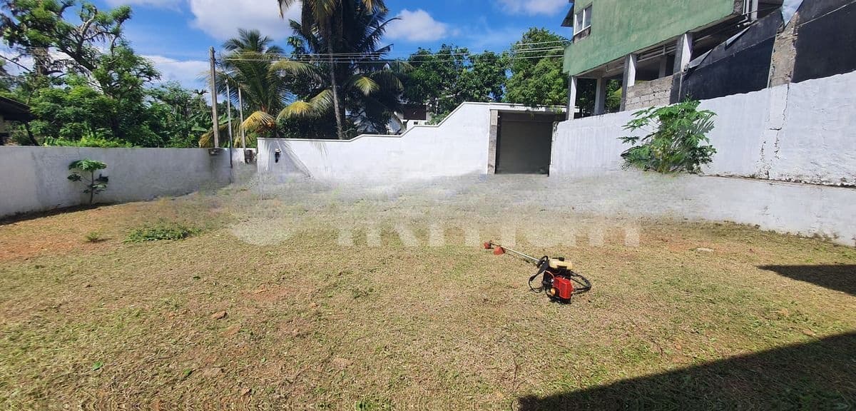 10P Prime Residential Land for Sale in Malabe | SL14698