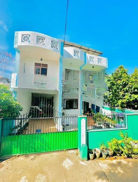 Modern Luxury House for Sale in Boralesgamuwa