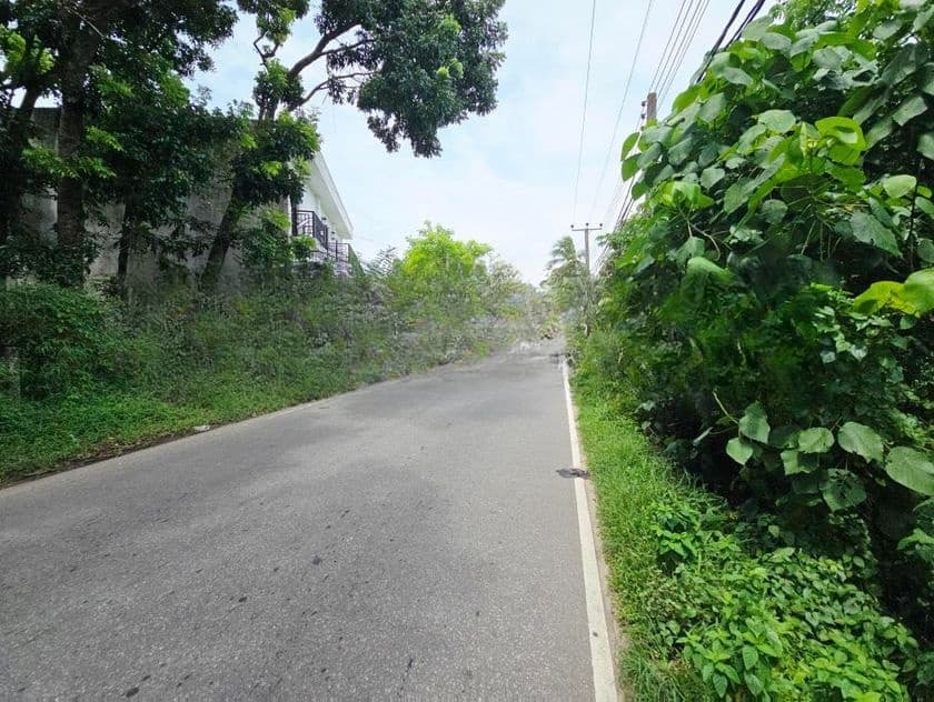 9P Residential Bare Land For Sale In Malabe