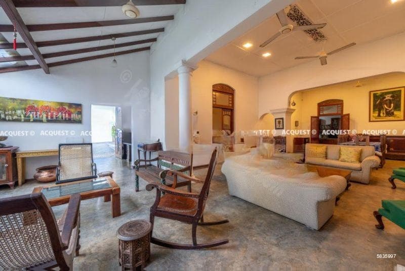 House for Sale - Colombo 04 | LKR 323,000,000