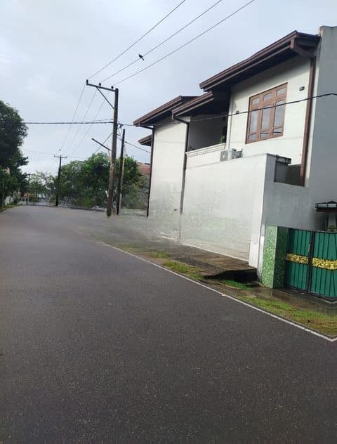 Beautifuly House for sale in Ja Ela (C7-10142)