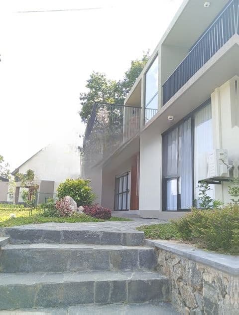 Kandy Victoria Reservoirs luxury Holiday villas
