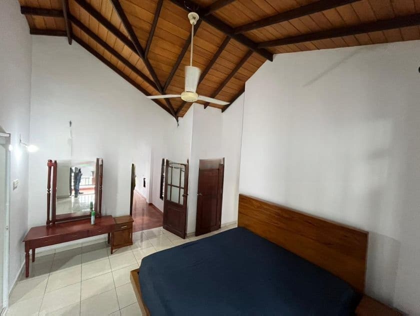 8 Bedroom House for Rent Dehiwala