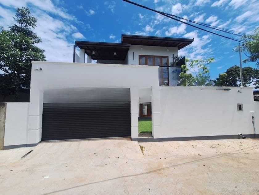 Brand New House For Sale in Hokandara - Thalawathugoda