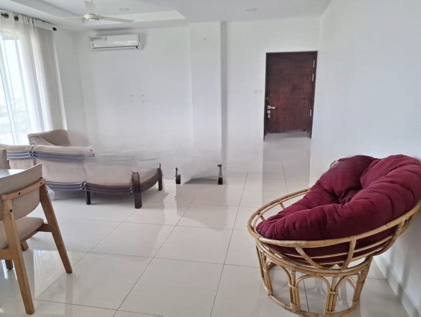 ■ The Flemington 03BR Apartment For Rent (NK11450)