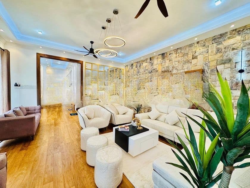 Masterpiece 4BR Residence with Private Pool – Palawatta