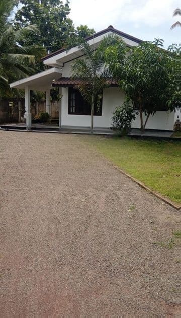 3 Bedroom House for sale in kandawala katana