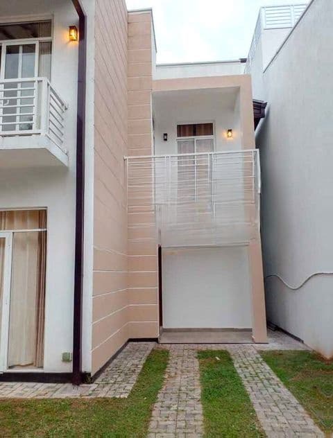 Brand New Luxury House for Sale in Malabe