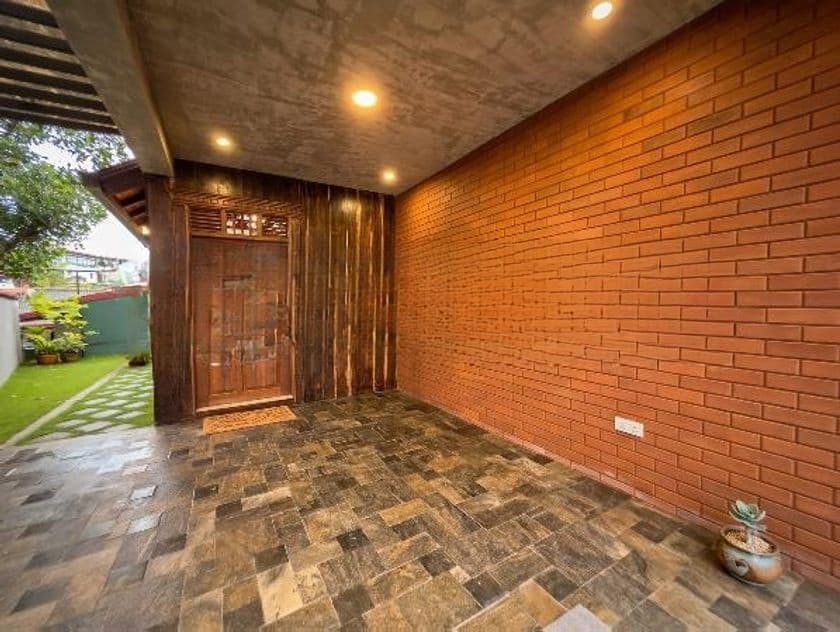 Super Quality Mordern House in Piliyandala