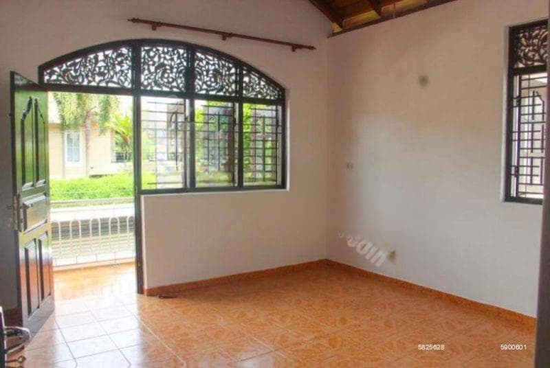 House for sale in Maharagama - Katuwawala Road | LKR 55 Million | KO-583