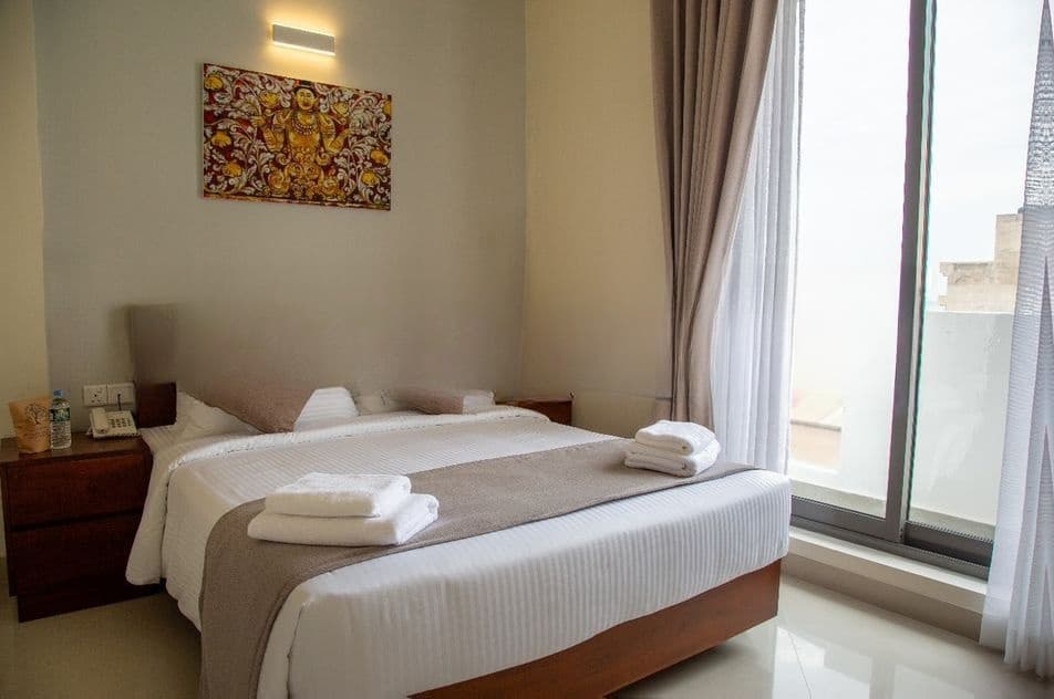 3-Bedroom Fully Furnished Apartments for Long-Term Stay – Colombo 03