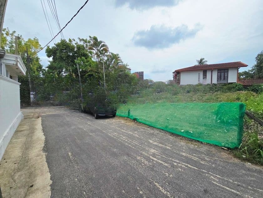 8P Bare Land For Sale In Pelawatta