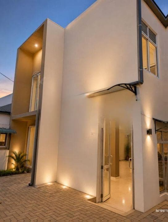2 Storey Commercial Space for Rent – Kalubowila | LKR 400,000 / Month (EM042SR)