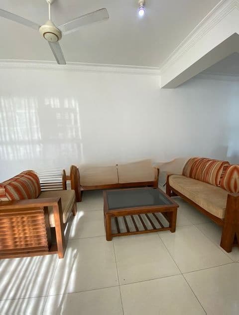 Apartment for Short-Term Rental in Colombo-05. (csmp502 )