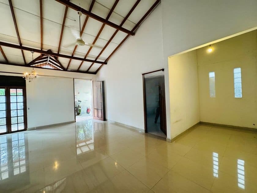 Single Storey Luxury House for Sale in Piliyandala Halpita