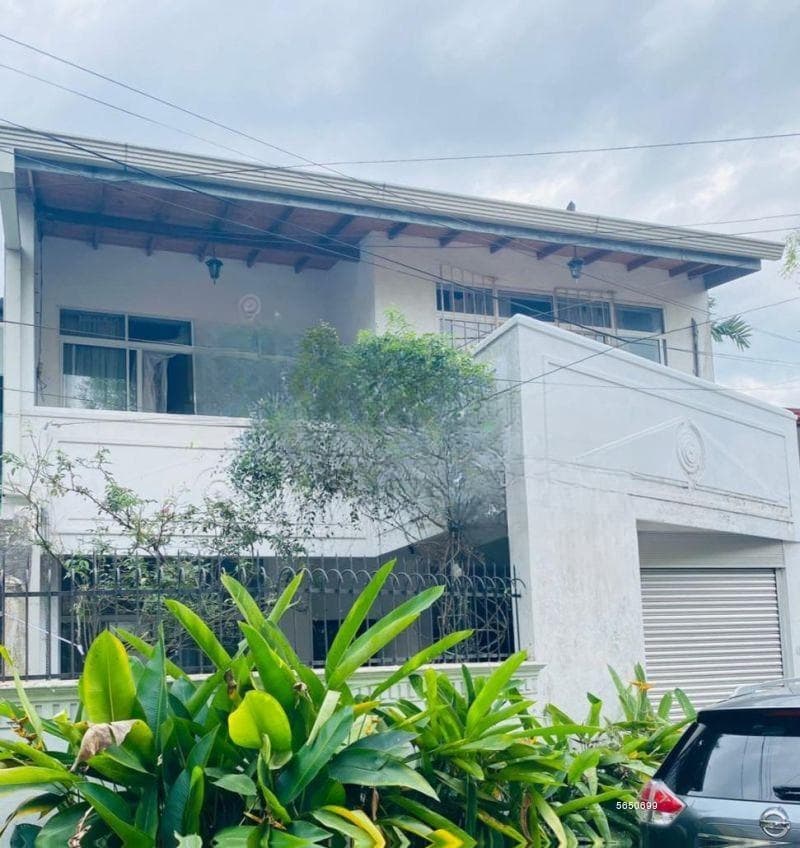 Luxury Office Space for Rent in Col.7 for Rs.300,000
