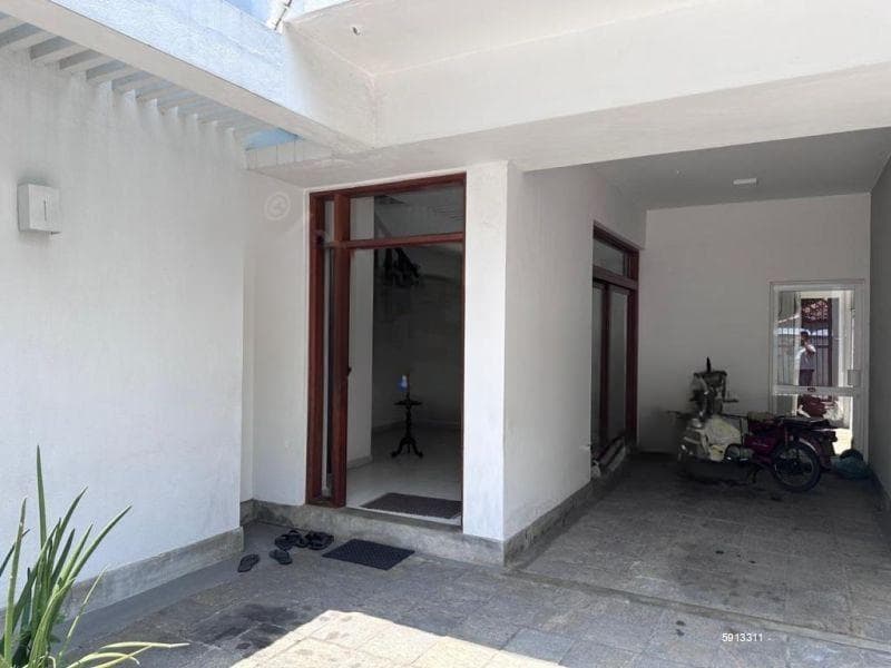 4 Bedroom House for Rent in Colombo 5, R4811