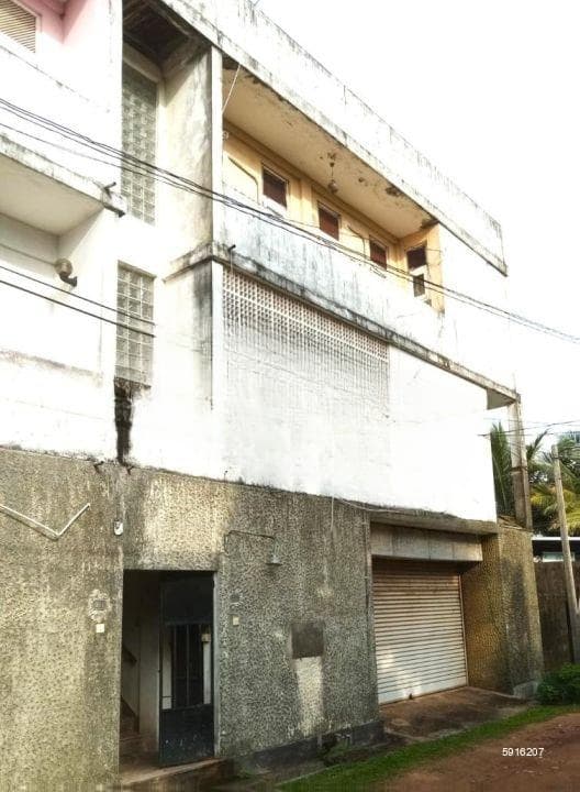 Townhouse-Style Condominium for Sale in Dehiwala